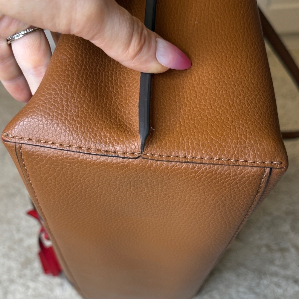 Tory Burch Perry Triple Compartment Tan Leather Tote with Red Accent - Picture 6 of 16